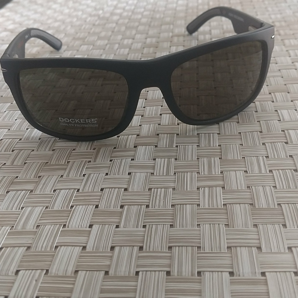 Dockers Sunglasses New with sticker